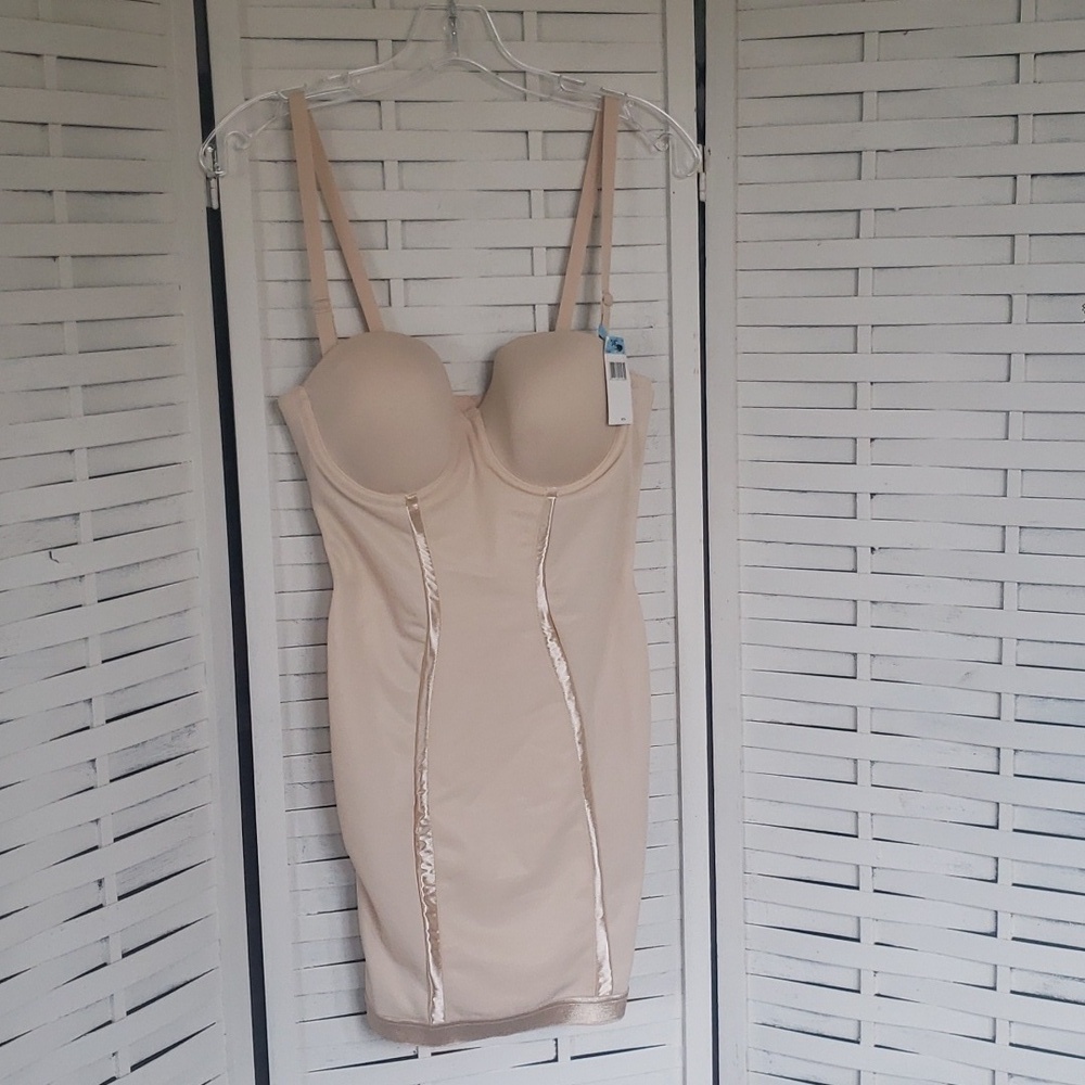 Maidenform beige shape body suit size 34C